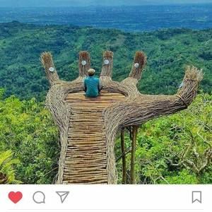 Meet your Posher, Moon